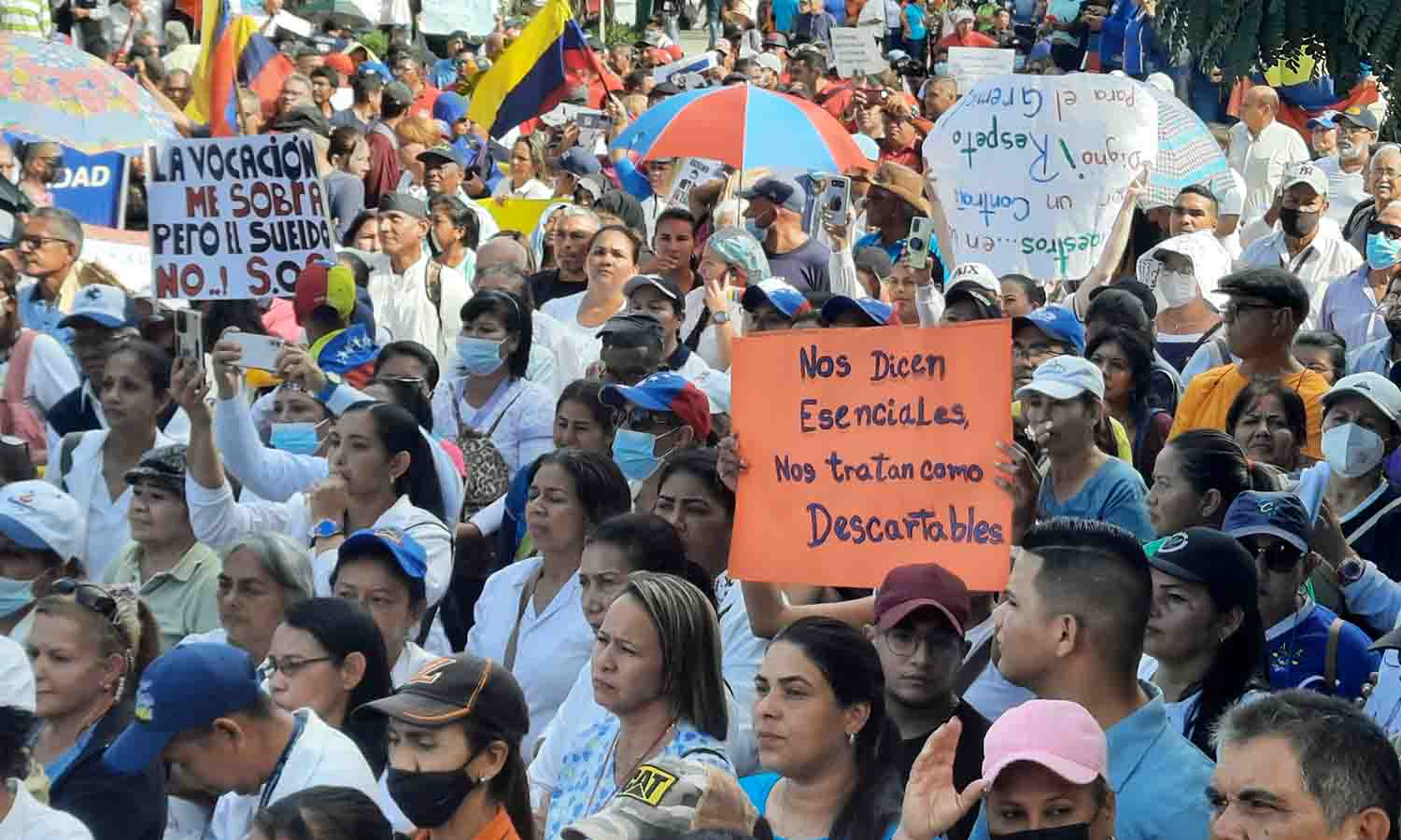 Protestas en Venezuela: pensionados, jubilados y trabajadores públicos salieron a la calle para exigir mejoras salariales