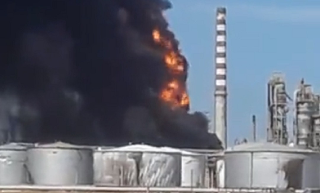 refinería cardón