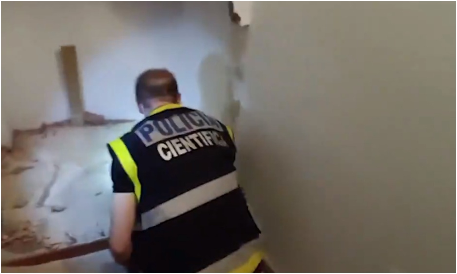 cadáver paredes españa