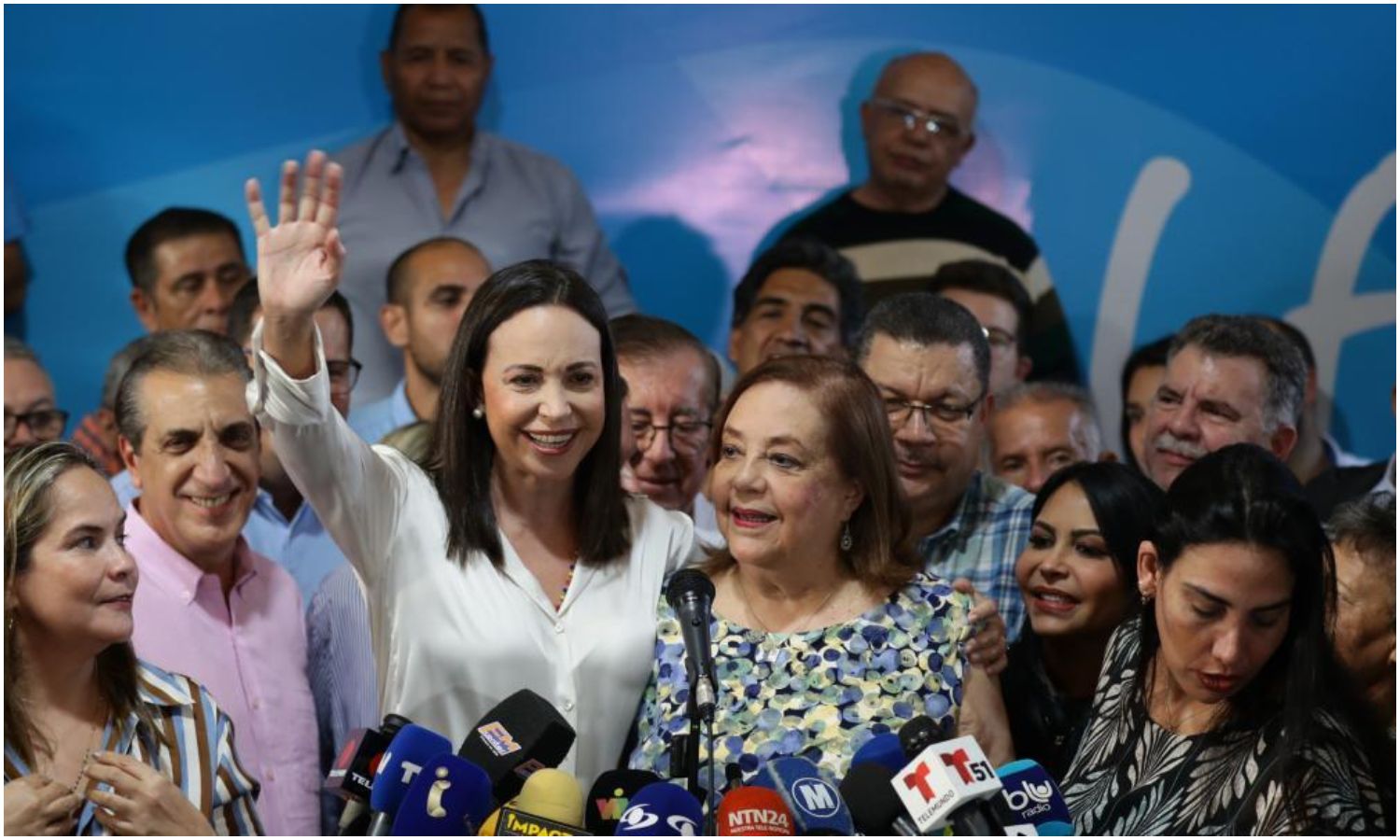 Vente Venezuela y Corina Yoris respaldan candidatura de Edmundo González: “celebramos esta decisión y agradecemos a los venezolanos por la confianza”
