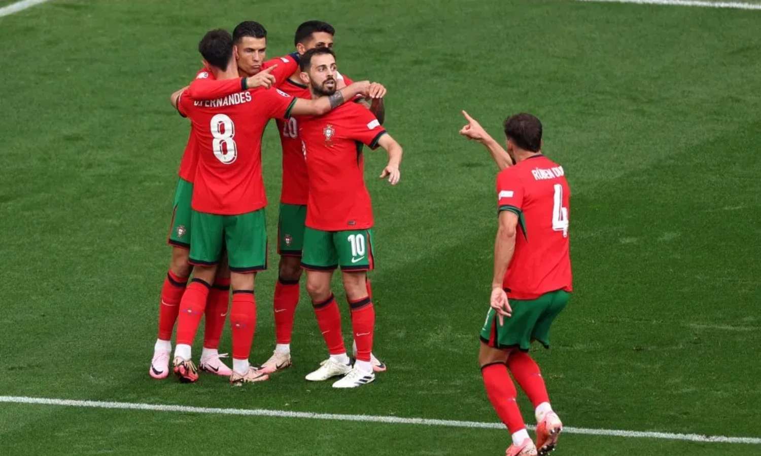 Portugal de Cristiano Ronaldo supera a Turquía y avanza en la Eurocopa 2024