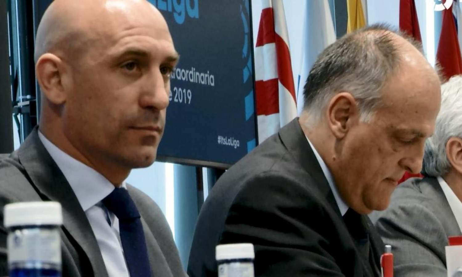 Revelan que firmaron una clausula secreta ‘anti-Negreira’ en 2018 tras despedir al nº 2 de los árbitros