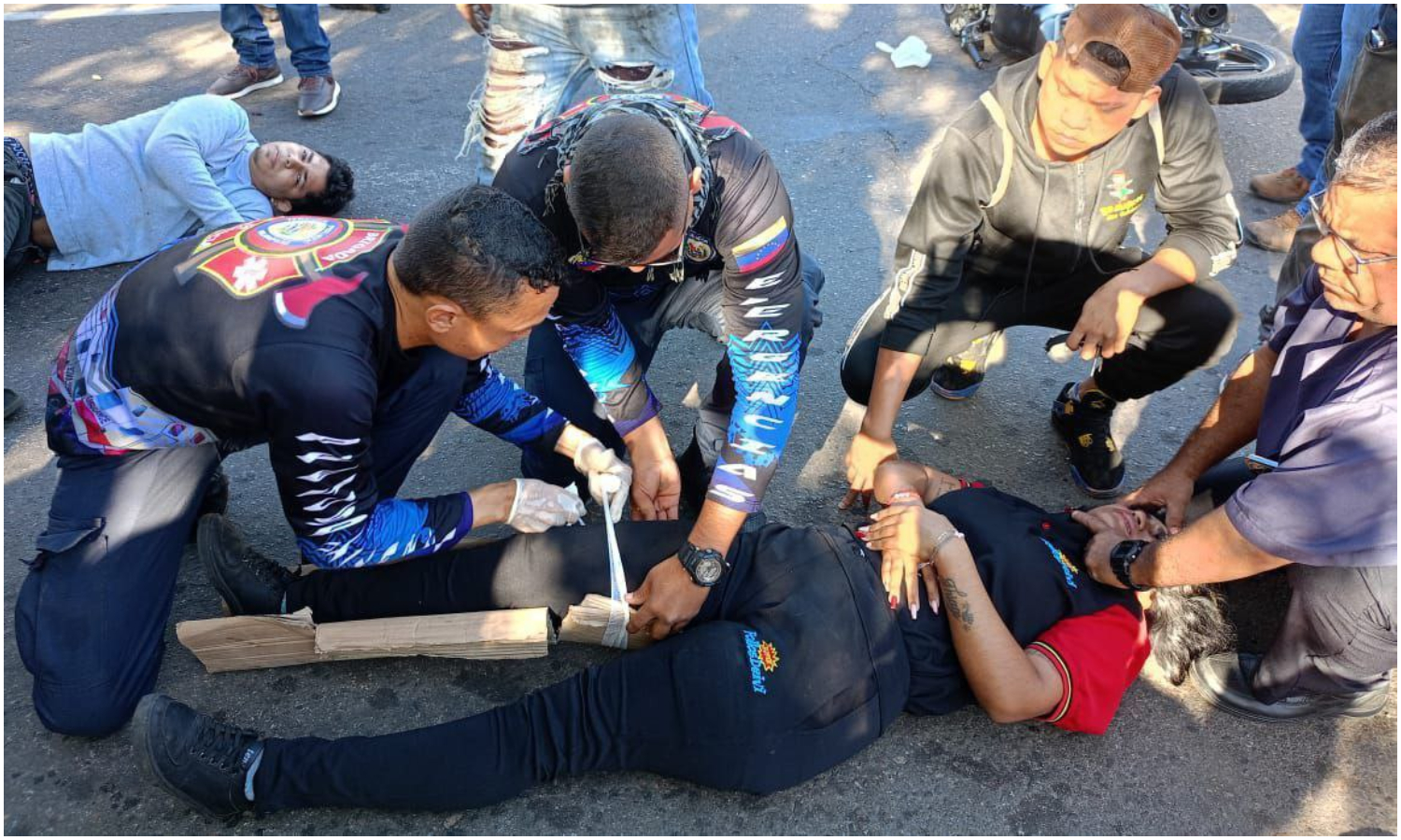 Reportan tres heridos tras accidente de moto en Sierra Maestra