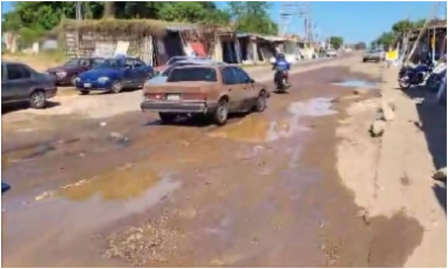 Transportistas dan plazo de 48 horas para reparar la Circunvalación 3 de Maracaibo: «de lo contrario, vamos a un conflicto»