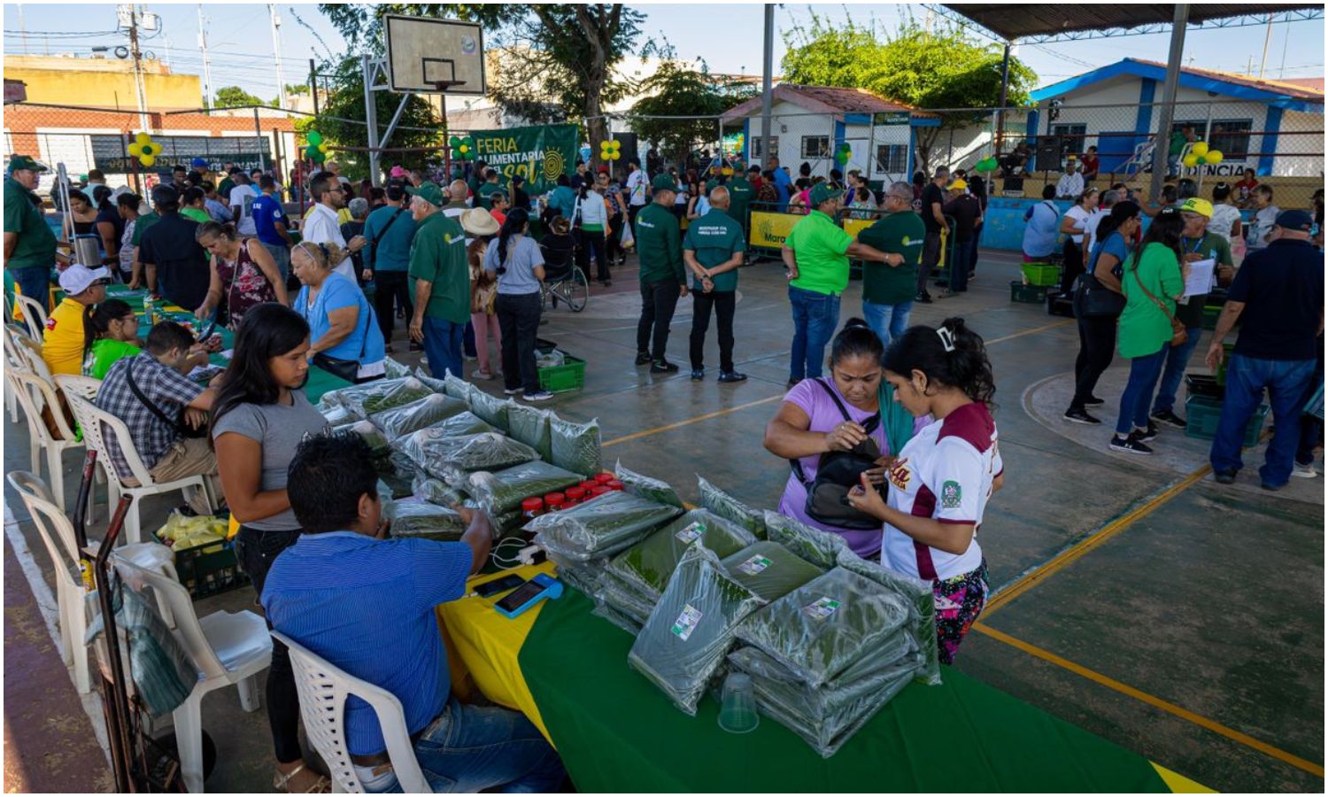 Segunda jornada de Hallacazo del Sol 2024 vendió más de 10 toneladas de alimentos