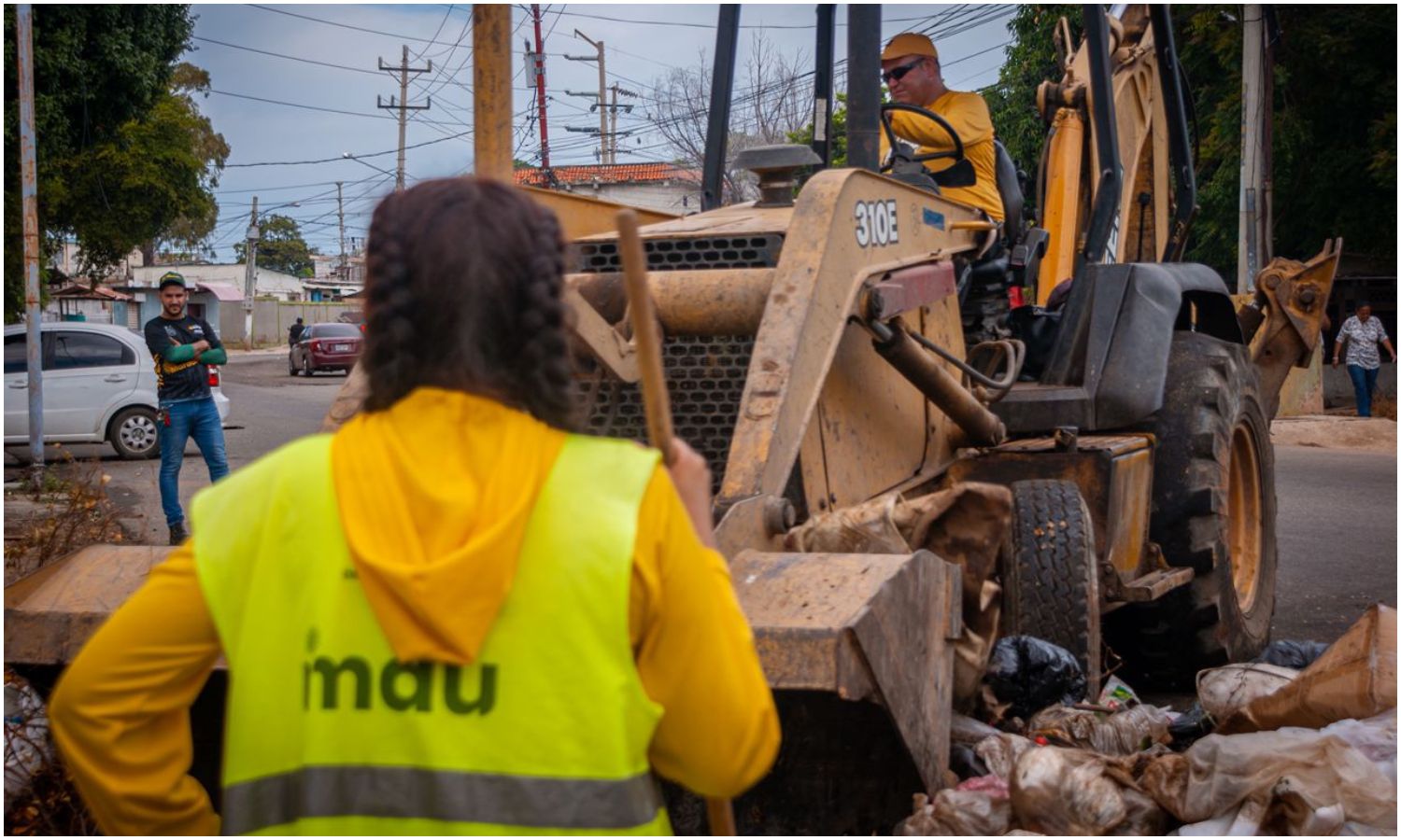 Para lograr una ciudad más limpia: Alcaldía de Maracaibo recoge diariamente 480 toneladas de basura en los corredores viales