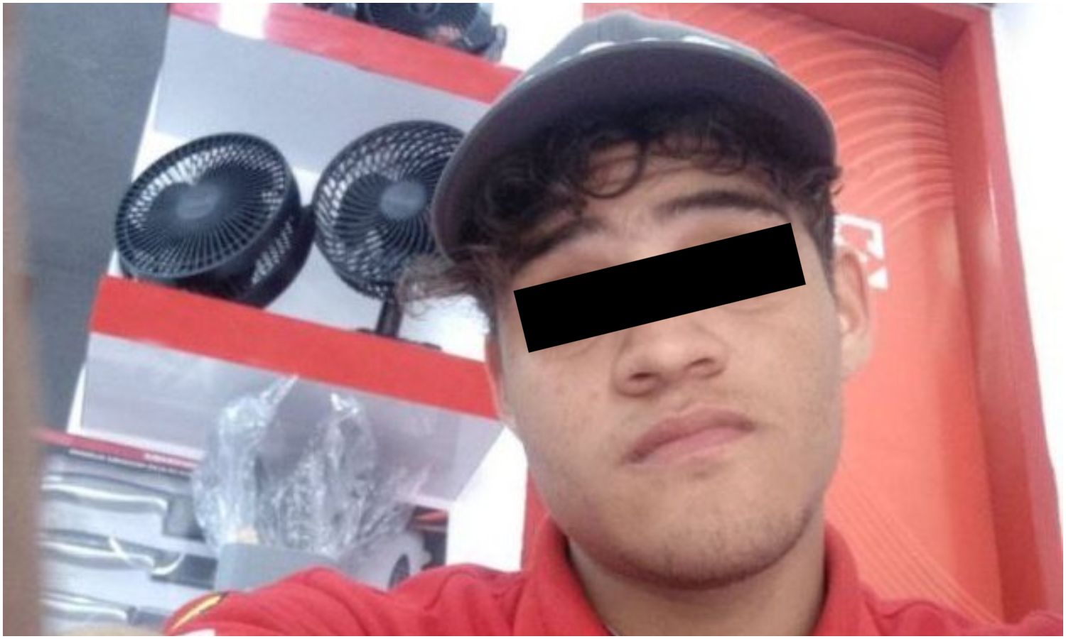 Detienen a joven por anunciar en sus redes sociales que protestaría en el Palacio de Miraflores contra Nicolás Maduro