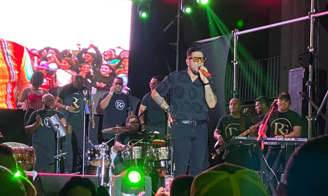 Roberto González regresa a Maracaibo para cantarle a los enamorados en su día