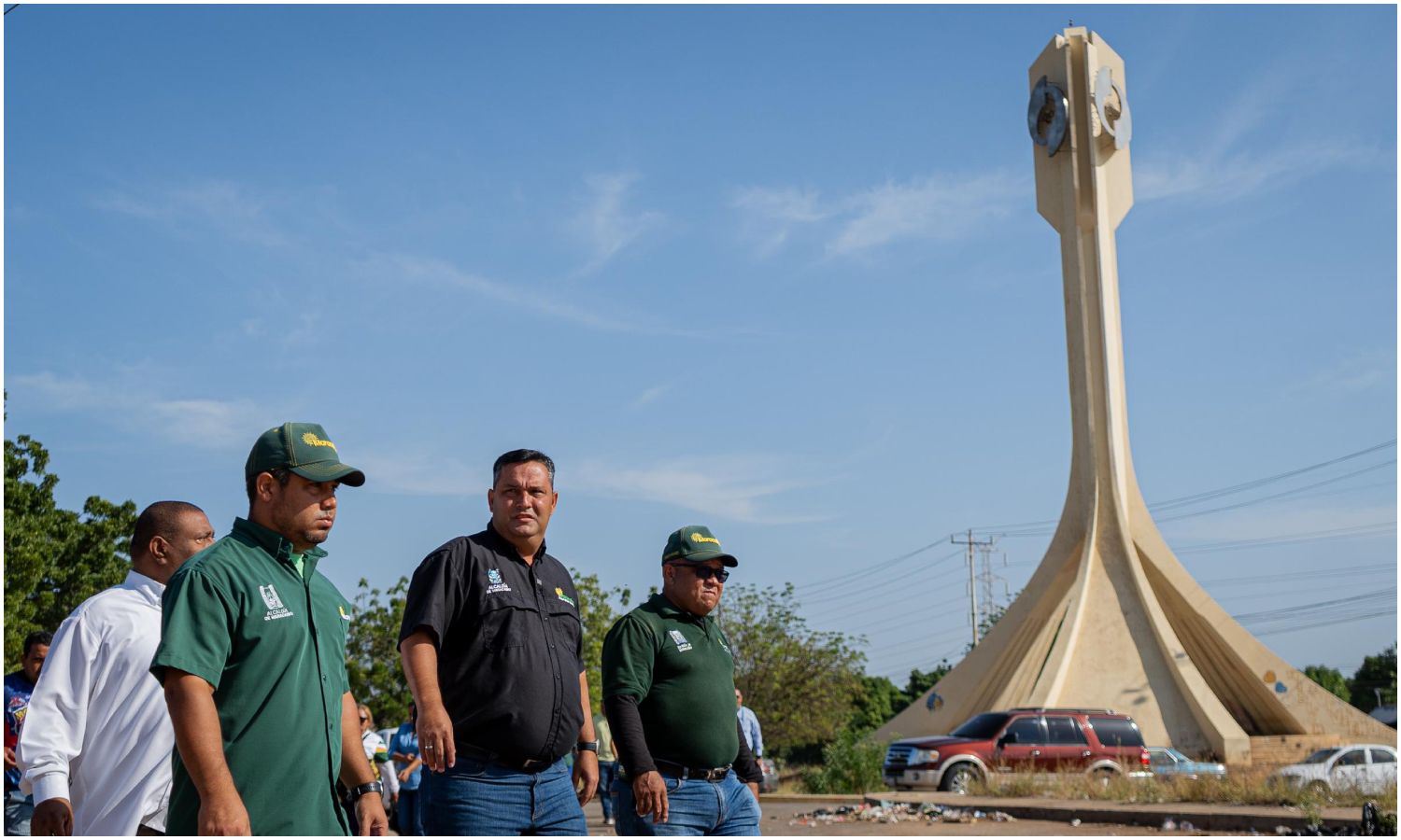 Alcaldía de Maracaibo ejecuta plan de recuperación vial en la entrada principal de La Chamarreta
