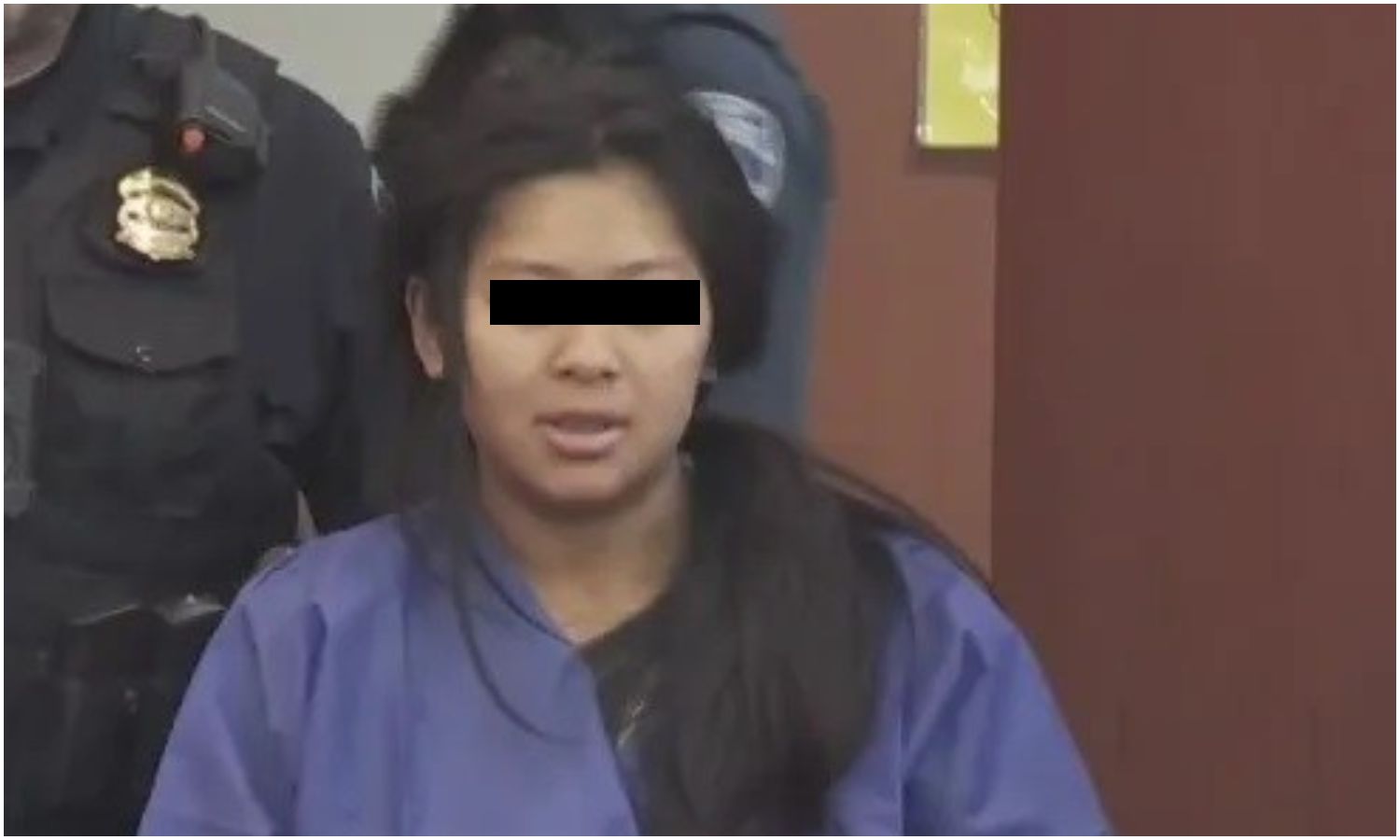 Mujer apuñala a su bebé recién nacido y bota el cuerpo en una bolsa de basura en Estados Unidos