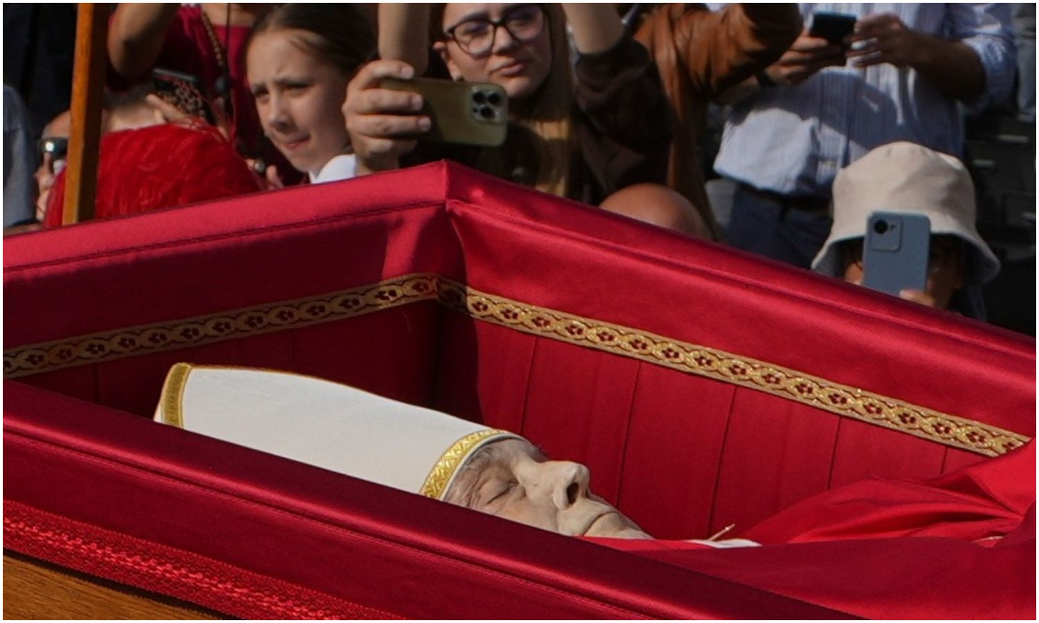 féretro papa francisco