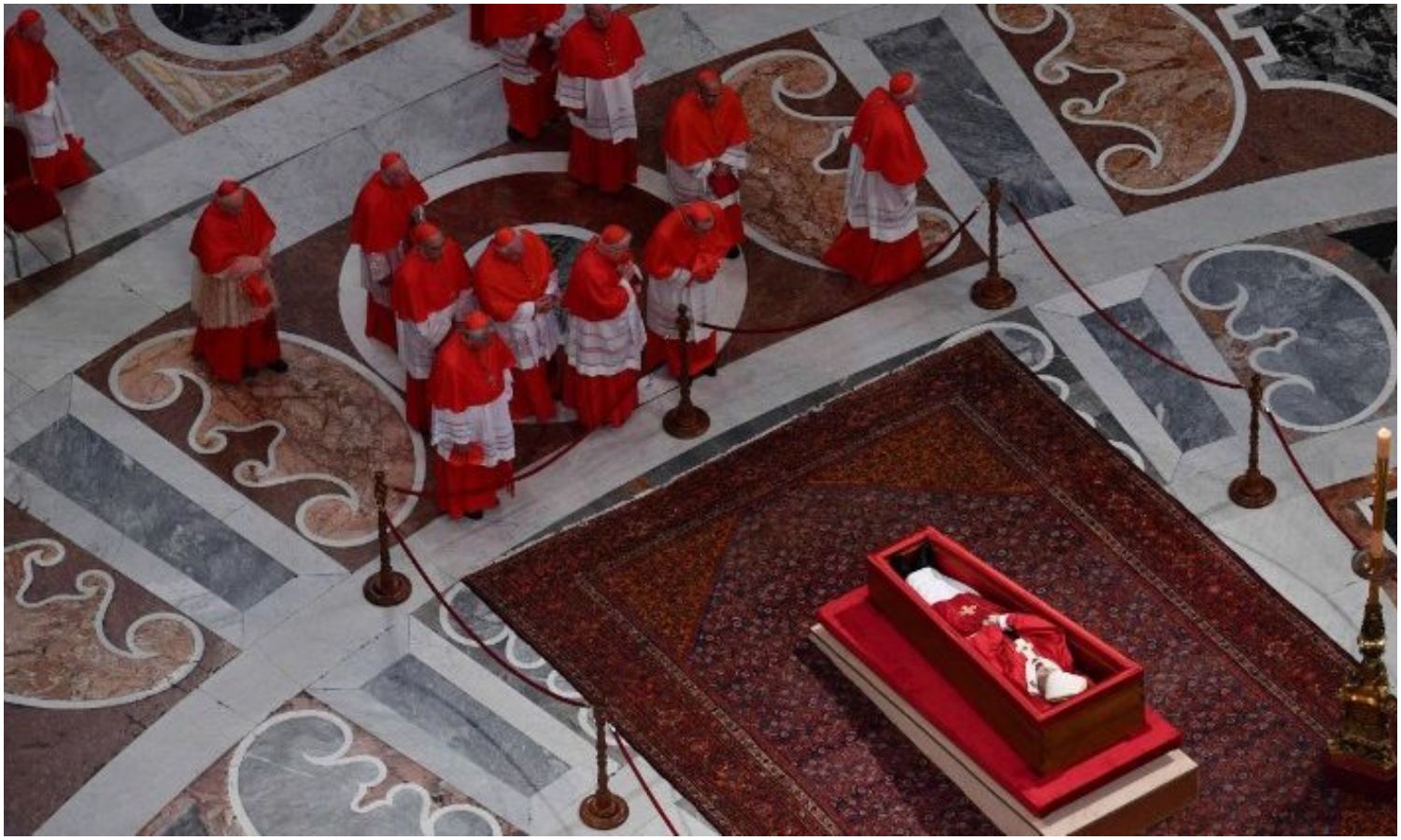 El Vaticano realizará este viernes el cierre del féretro del papa Francisco