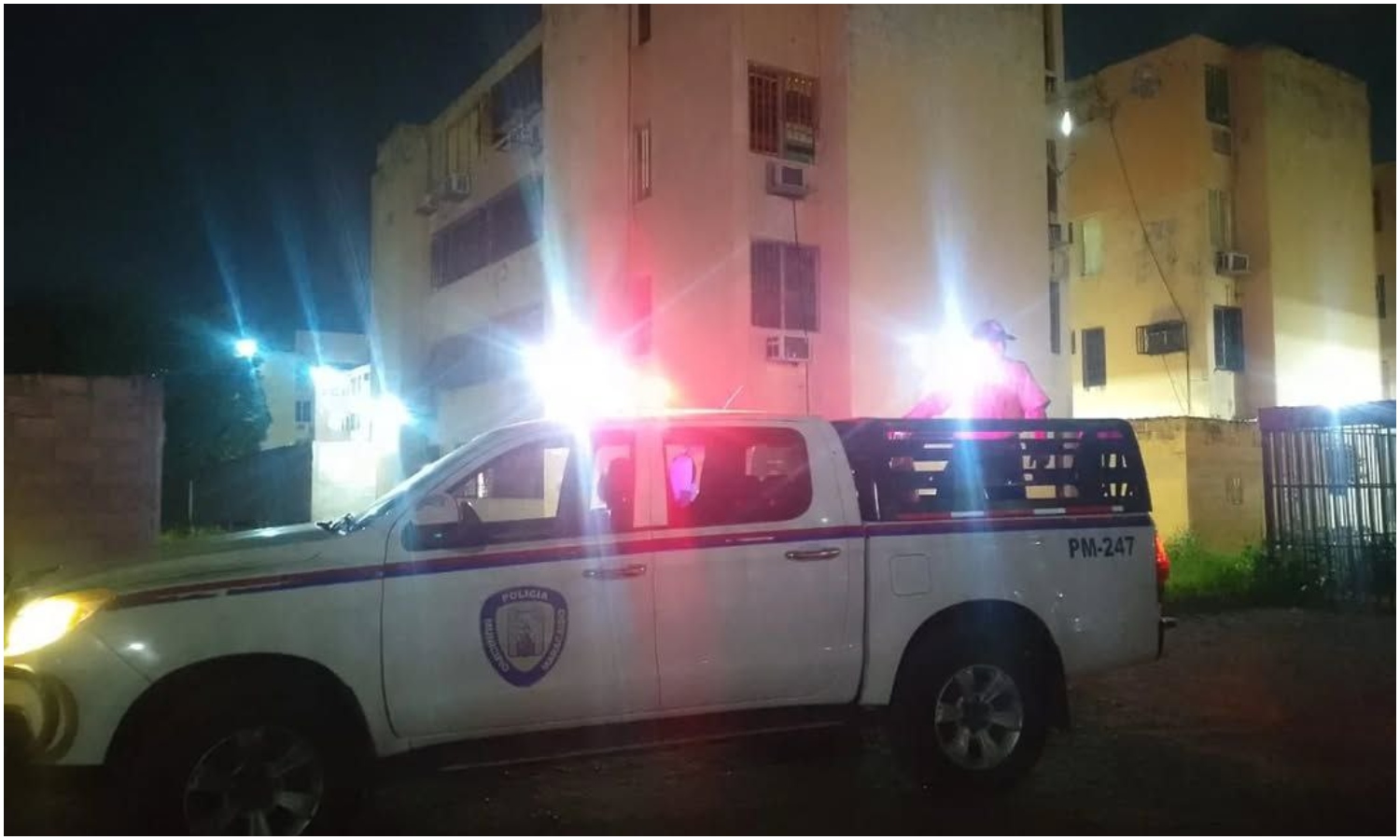 Detienen a sujeto que intentó abusar de una joven en el estacionamiento de su residencia en Maracaibo