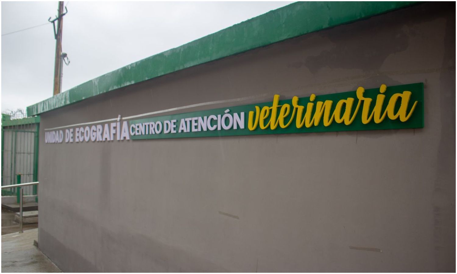 Centro de Atención Veterinaria en la Plaza para Todos de Maracaibo ahora cuenta con una unidad ecográfica para mascotas