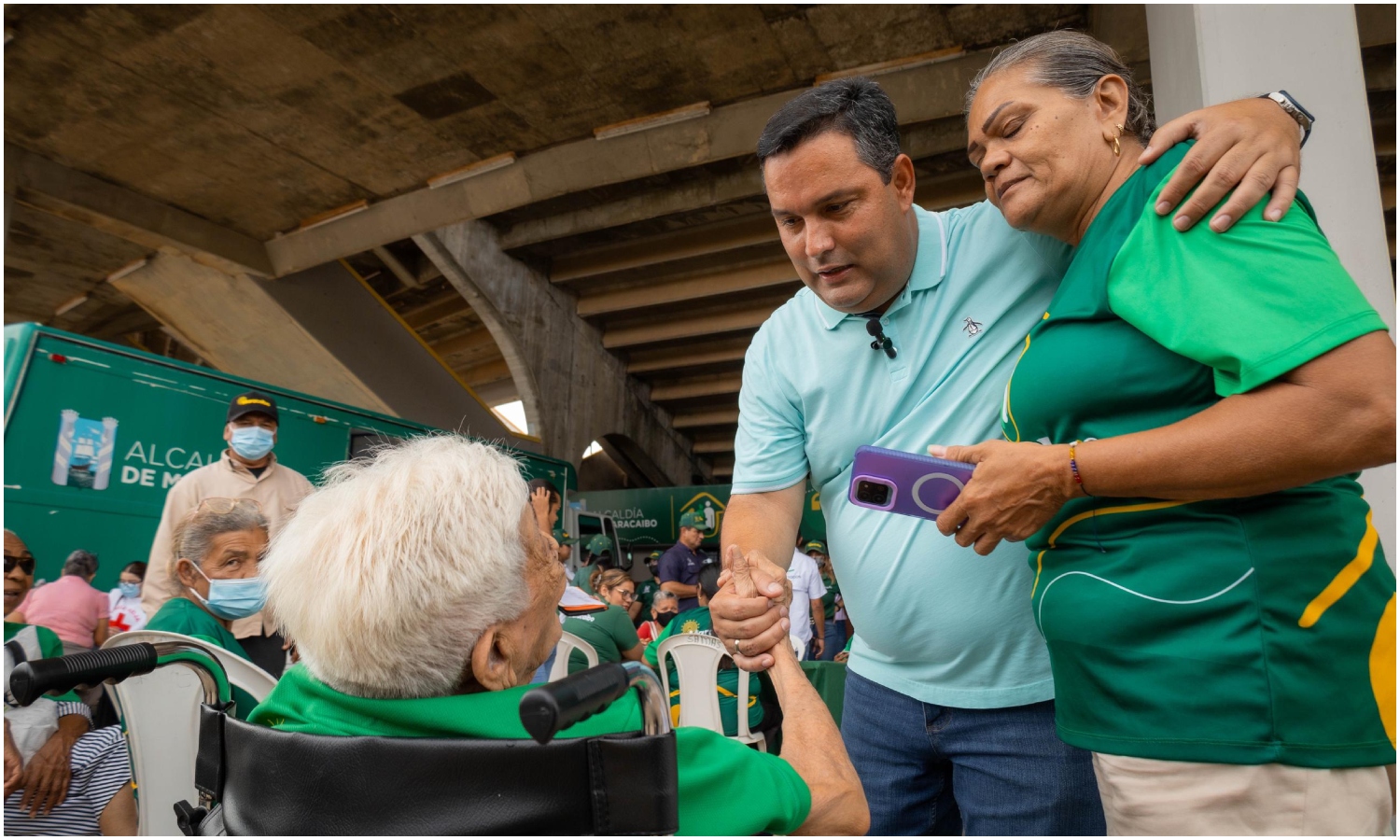 Más de 100 adultos mayores recibieron atención médica gratuita en jornada integral organizada por la Alcaldía de Maracaibo