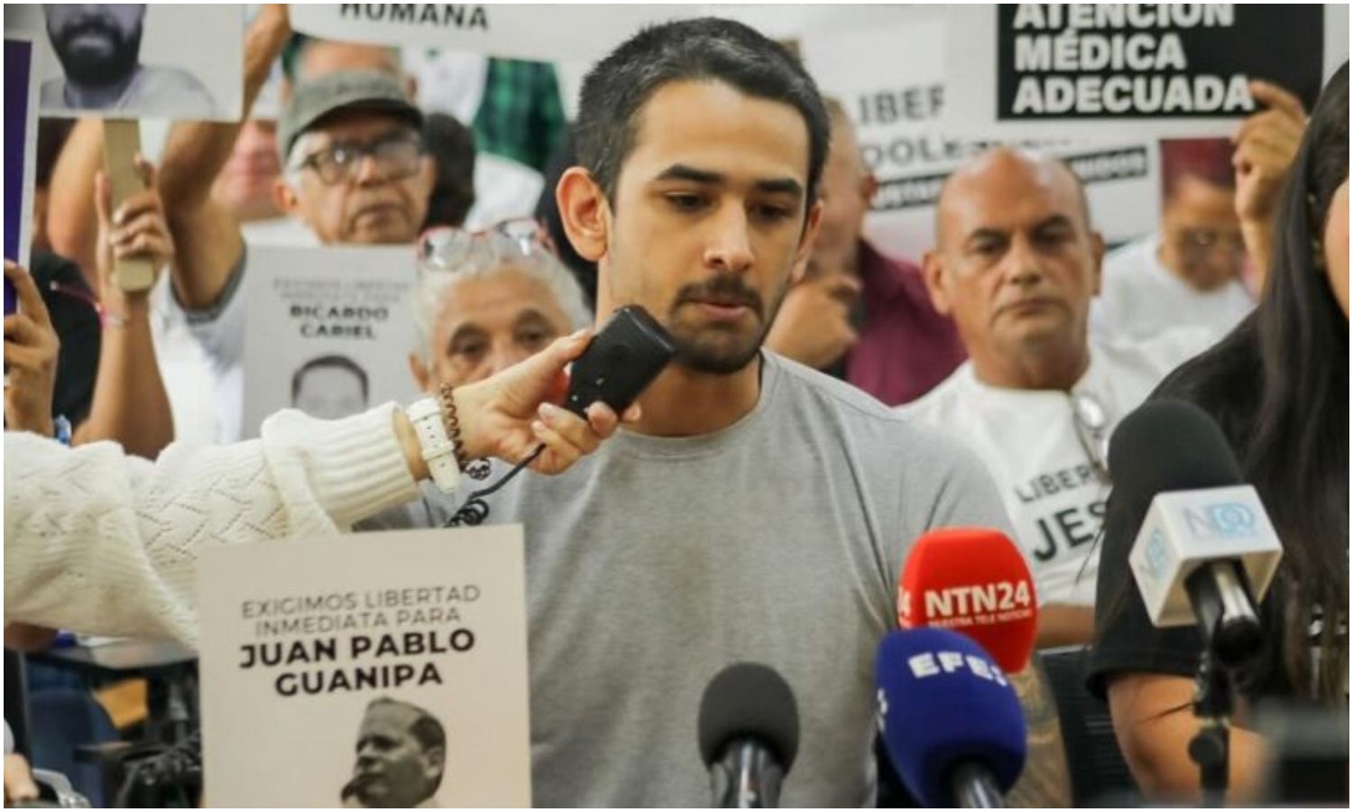 Hijo de Juan Pablo Guanipa exige fe de vida y liberación de su padre: “No sabemos cómo está, no hemos podido verlo ni oír su voz”