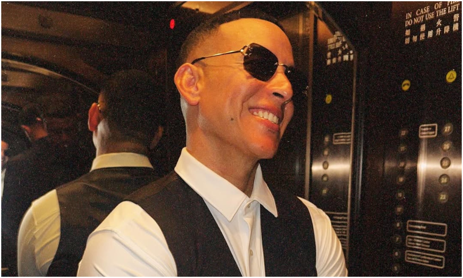Daddy Yankee anuncia su regreso a la música con el tema “Sonríele”