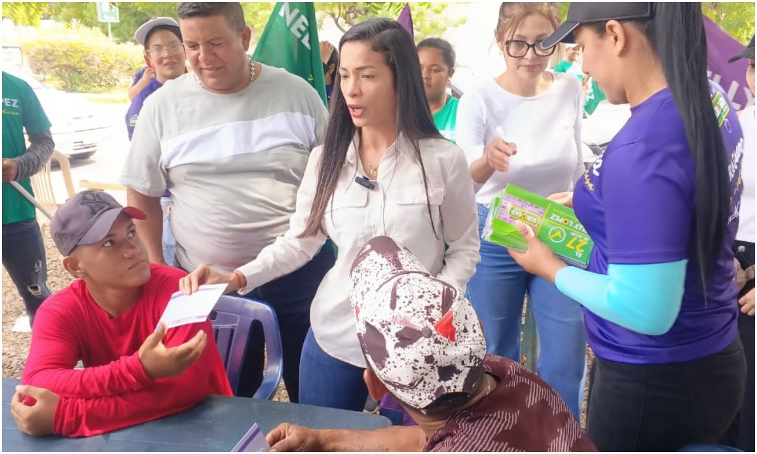 Ciudadanos mostraron su apoyo a la candidata Nelly López durante rally territorial en tres parroquias de Maracaibo