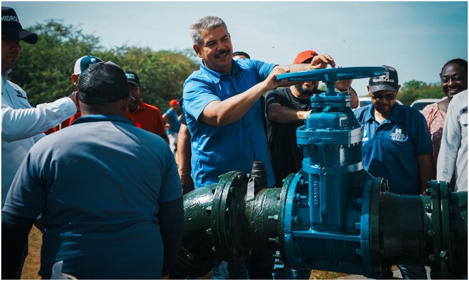 Luis Caldera activa cuatro nuevos pozos en San Francisco para mejorar el suministro de agua a más de 220 mil familias