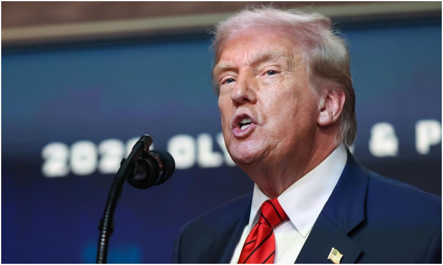 Donald Trump anuncia destrucción de un barco con drogas procedente de Venezuela