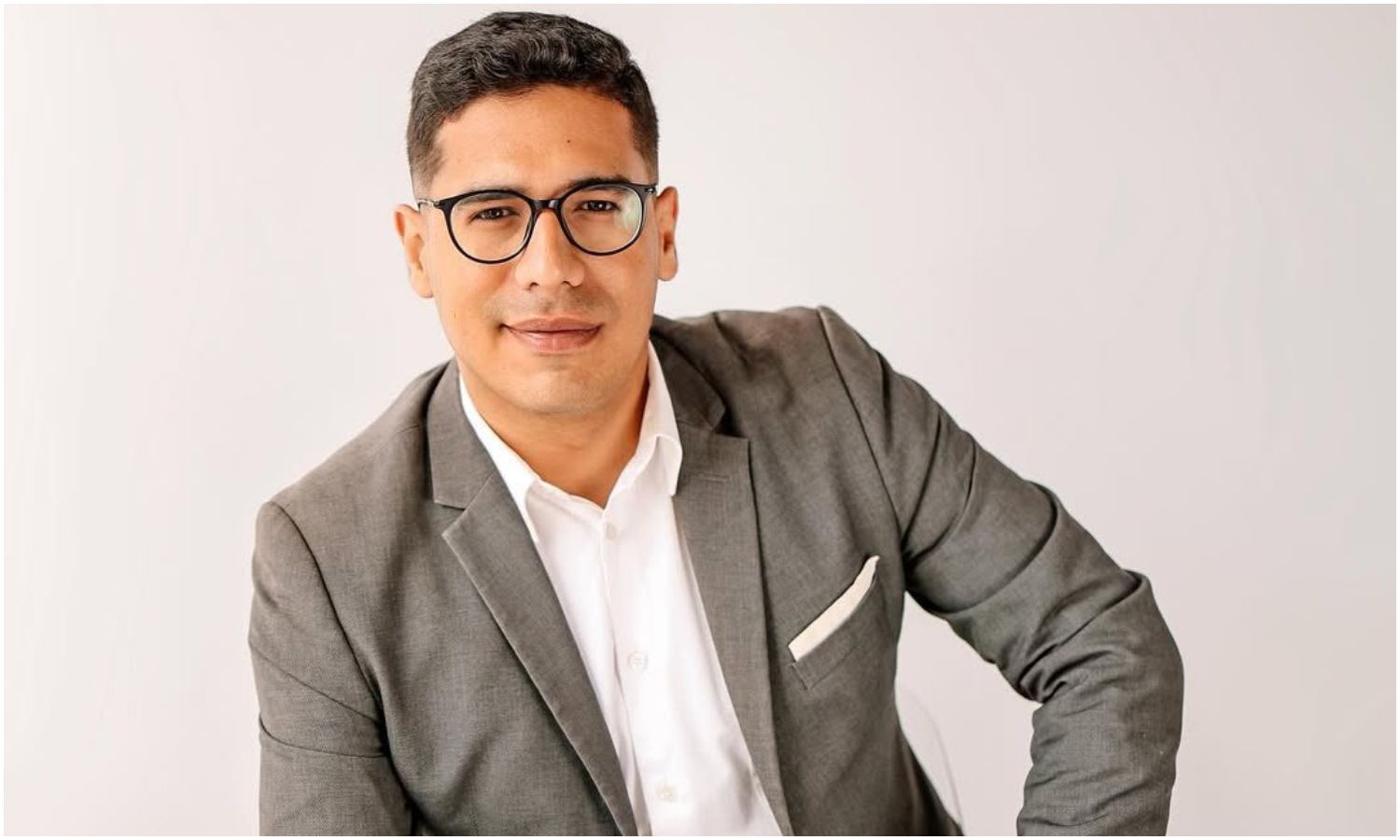 Alertan la desaparición del periodista Joan Camargo tras ser interceptado por hombres armados en Caracas