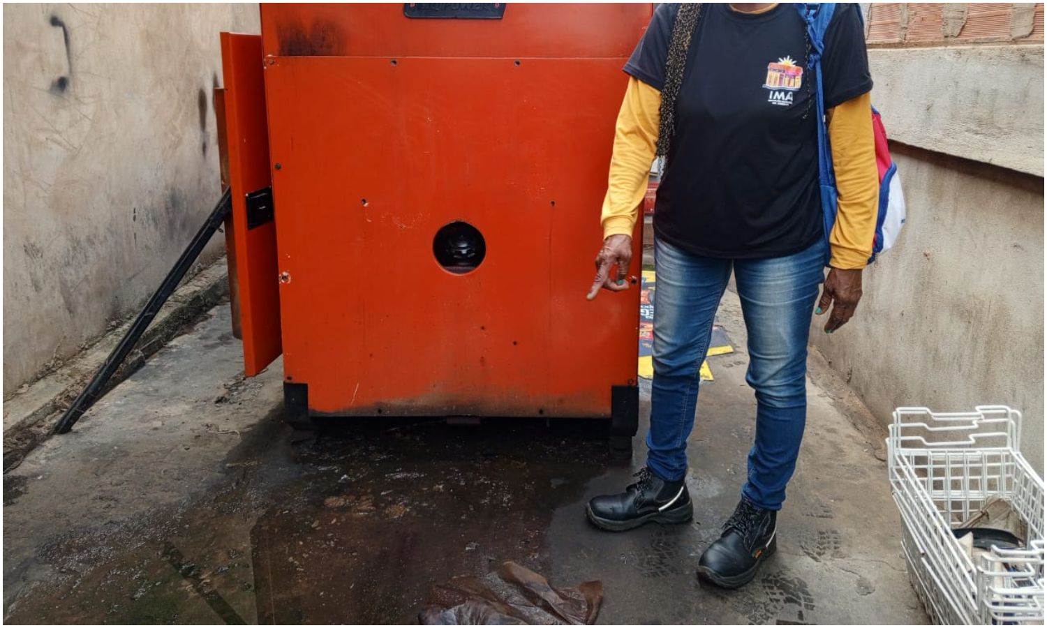 Alcaldía de Maracaibo despliega operativo para sancionar botes de agua en vías públicas