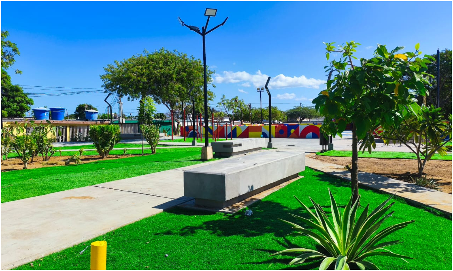 Plaza Madrina Elia en San Jacinto luce renovada tras restauración integral de la Alcaldía de Maracaibo 