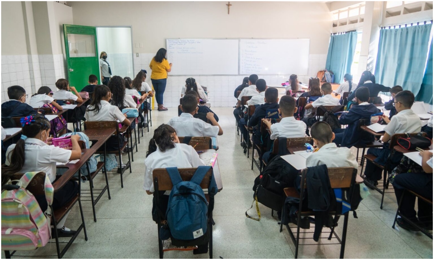 Ministerio de Educación confirma que las clases se retomarán el 12 de enero