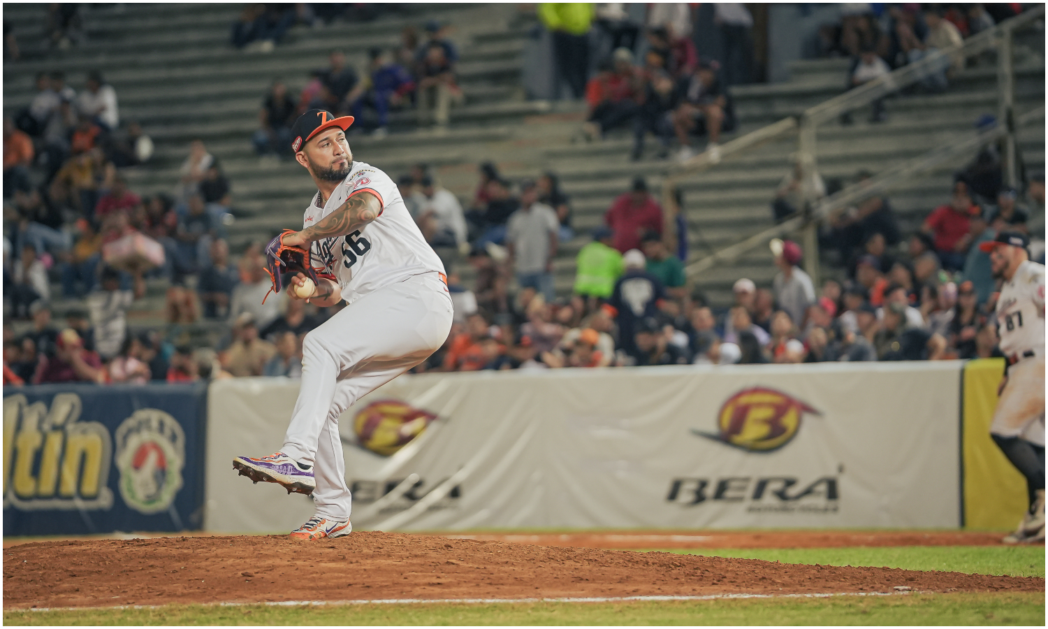 Silvino Bracho conquista por tercera vez el premio Cerrador del Año en la LVBP