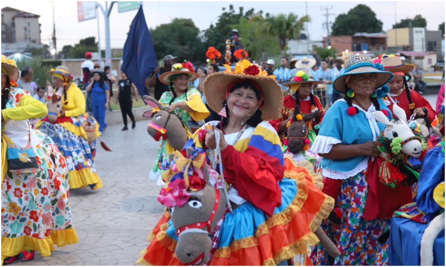 Marabinos disfrutaron del asueto de Carnaval 2026 en el Parque Monumental Ana María Campos y la Vereda del Lago