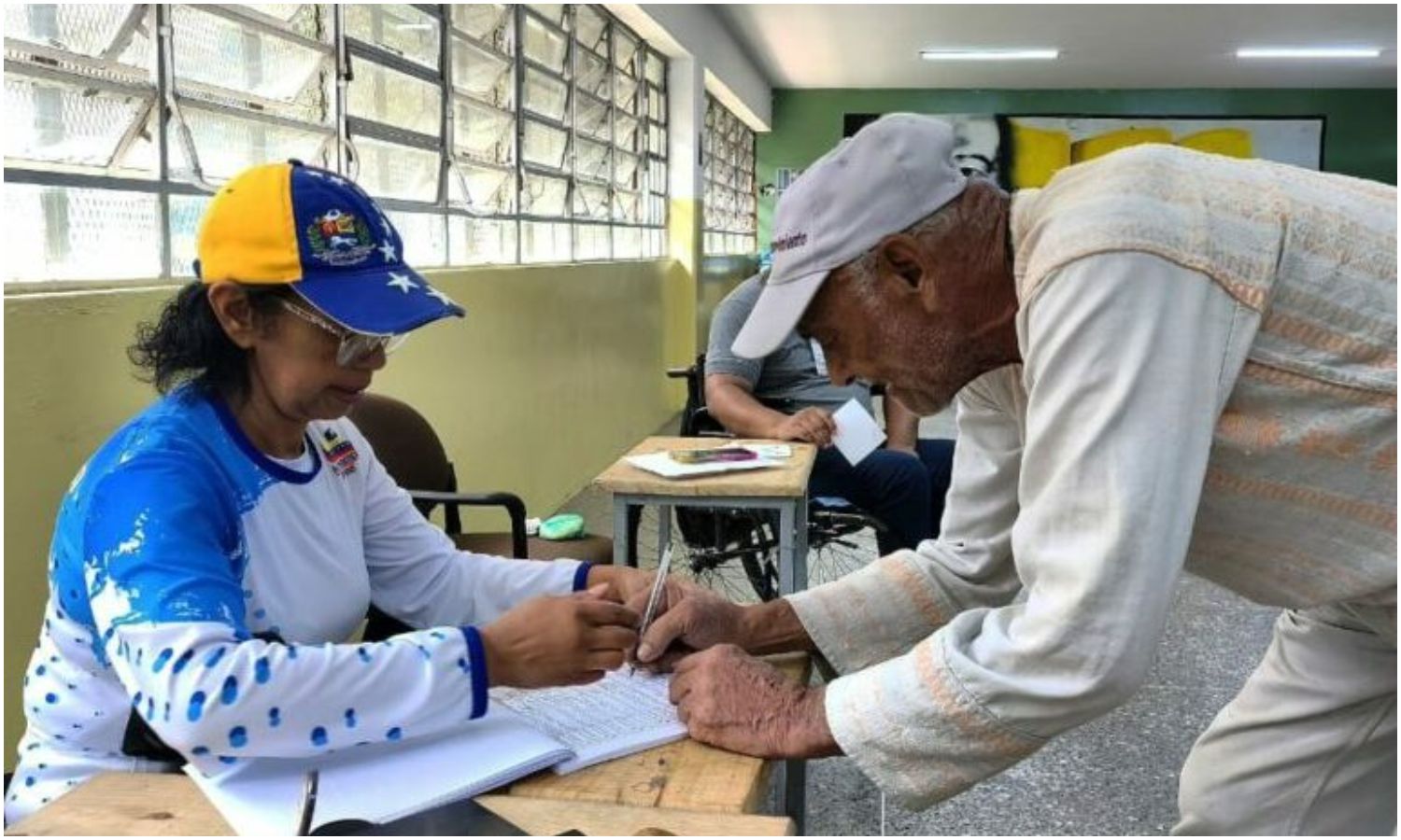 Alcalde Di Martino llama a participar en la Consulta Popular del 8 de marzo