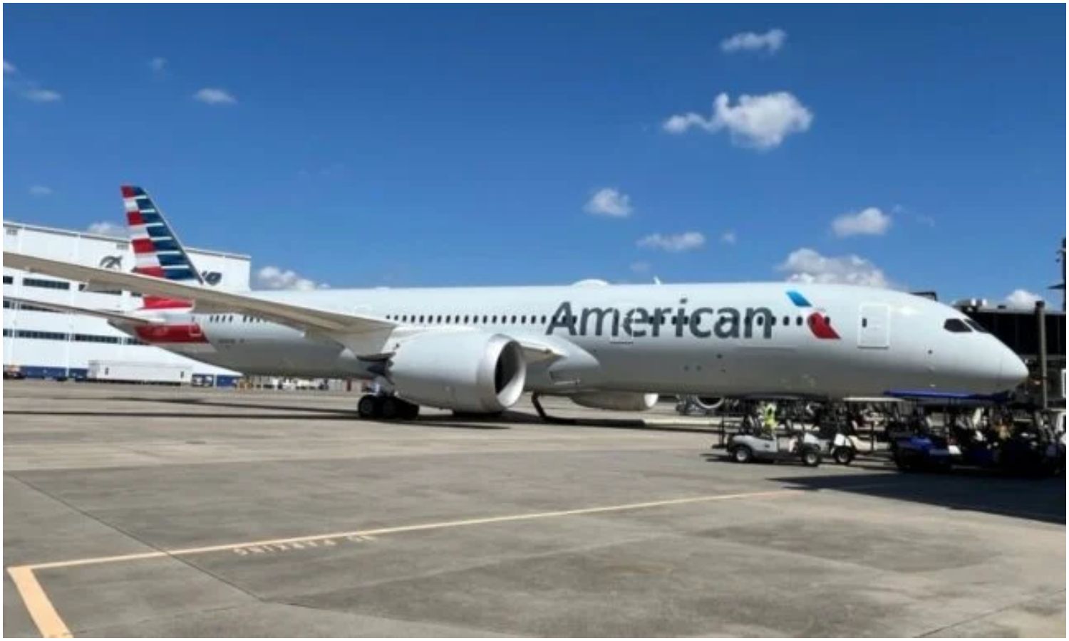 Estados Unidos autoriza a American Airlines reanudar vuelos entre Miami y Venezuela
