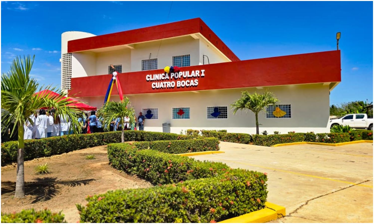Gobernador Luis Caldera reinaugura Clínica Popular Cuatro Bocas en Mara