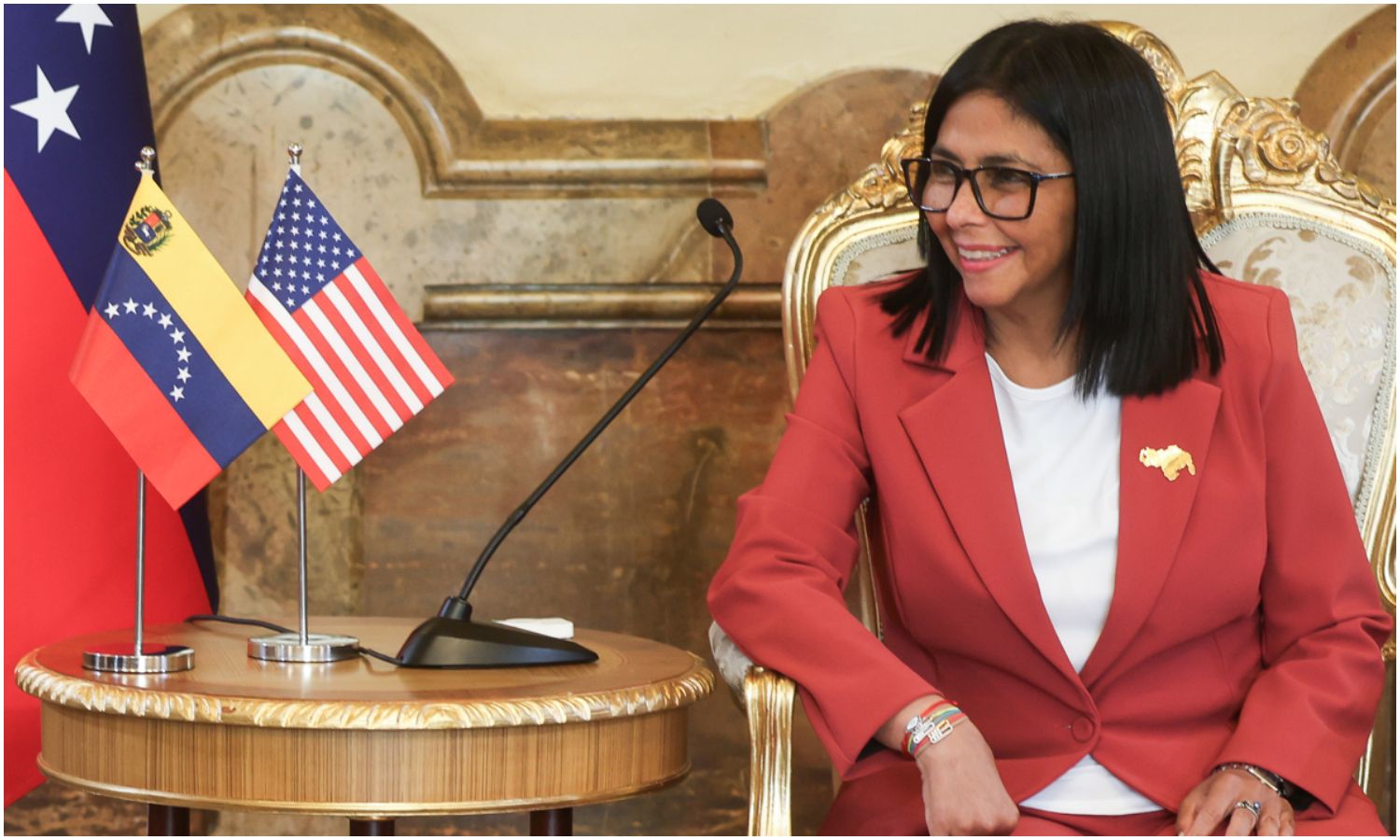 Estados Unidos levantó las sanciones contra Delcy Rodríguez