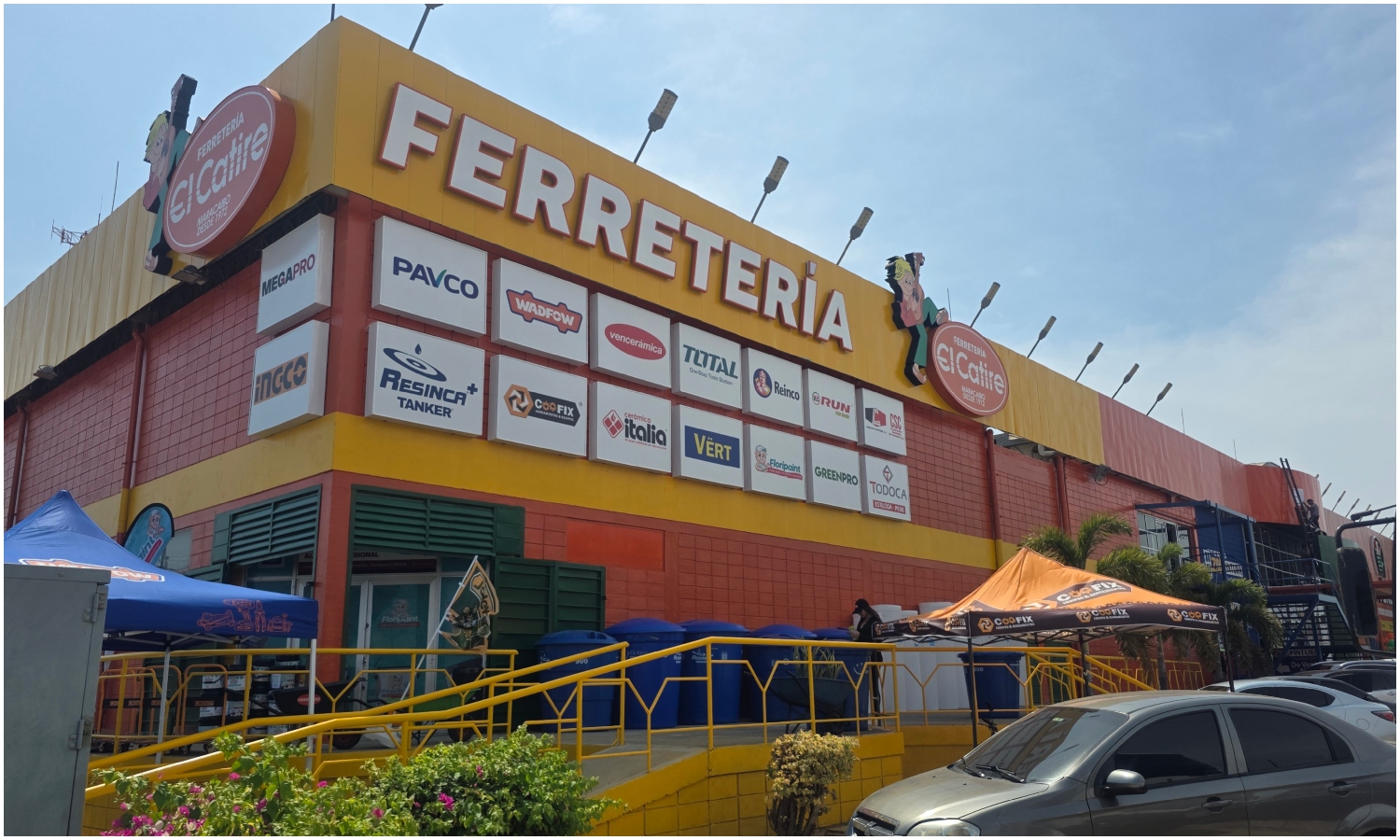 Ferretería El Catire reabre en San Jacinto celebrando 57 años de trayectoria