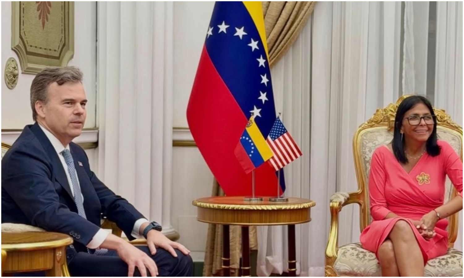 Estados Unidos habilita portal web para orientar a empresas interesadas en hacer negocios en Venezuela