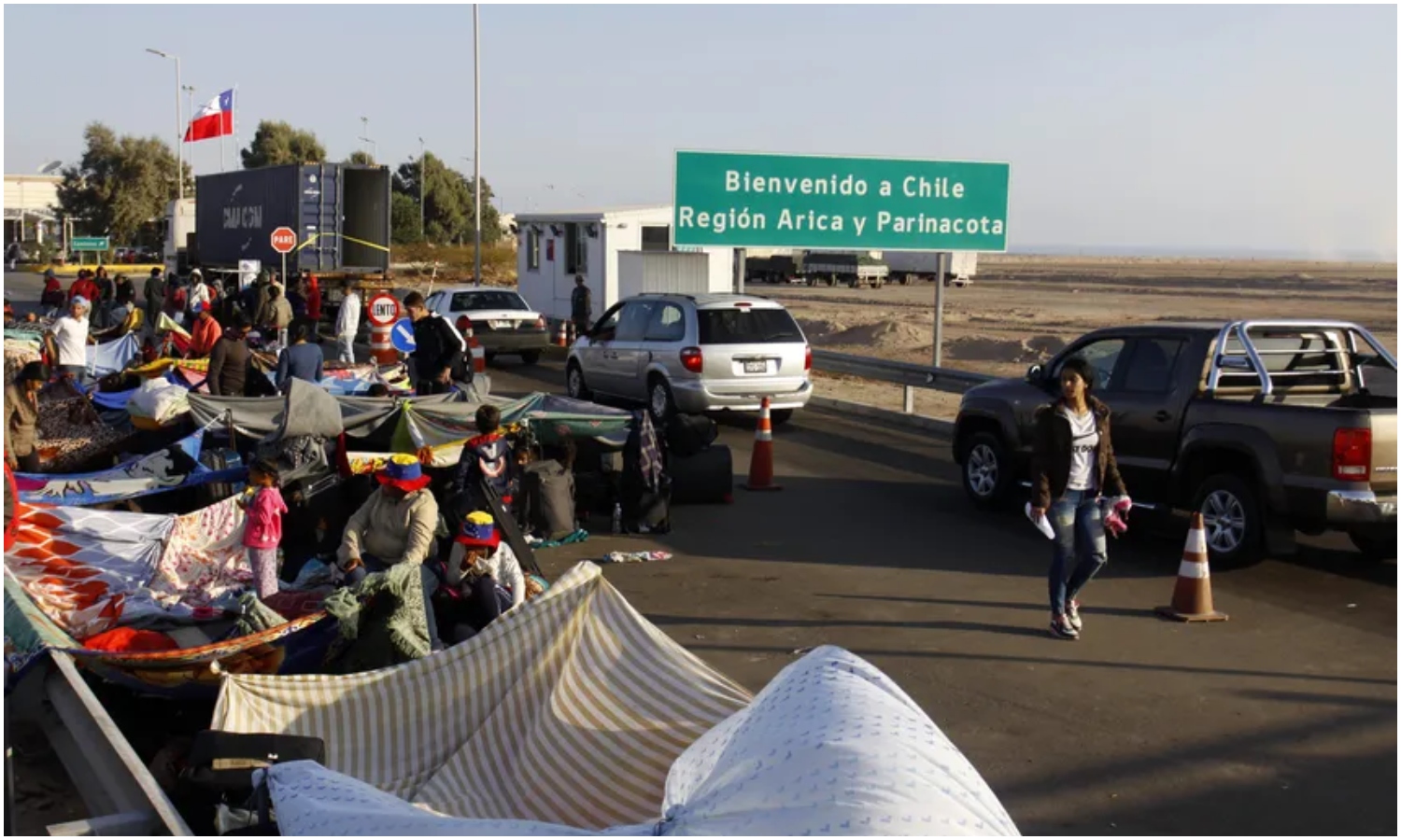 Chile busca obligar a hospitales y escuelas a entregar datos de migrantes irregulares