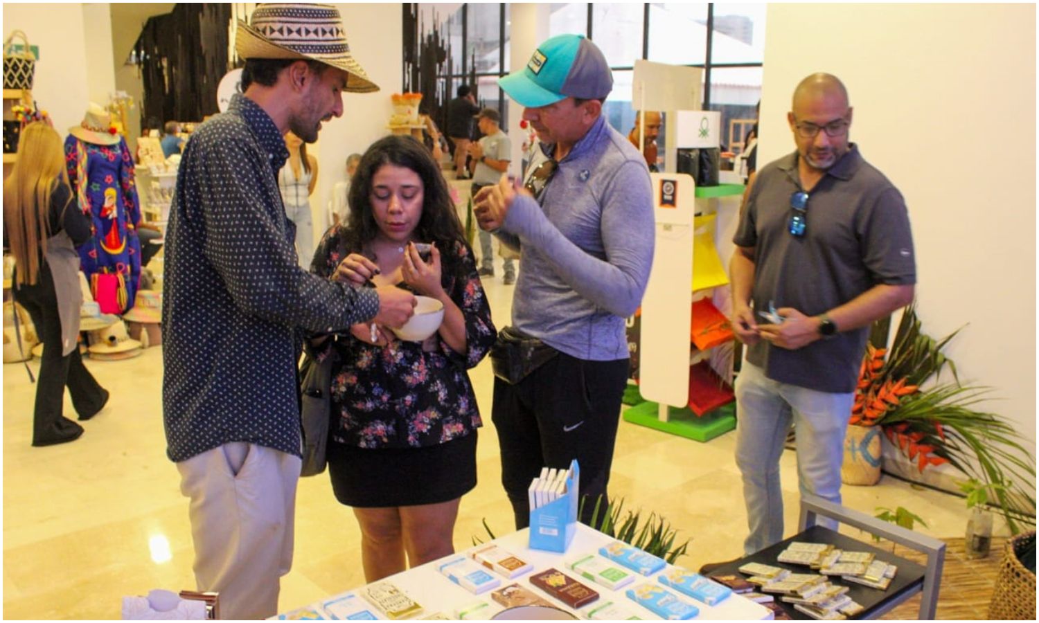 Primera Feria Artesanal Café, Cocuy, Cacao y Miel en Maracaibo reunió cera de dos mil personas 