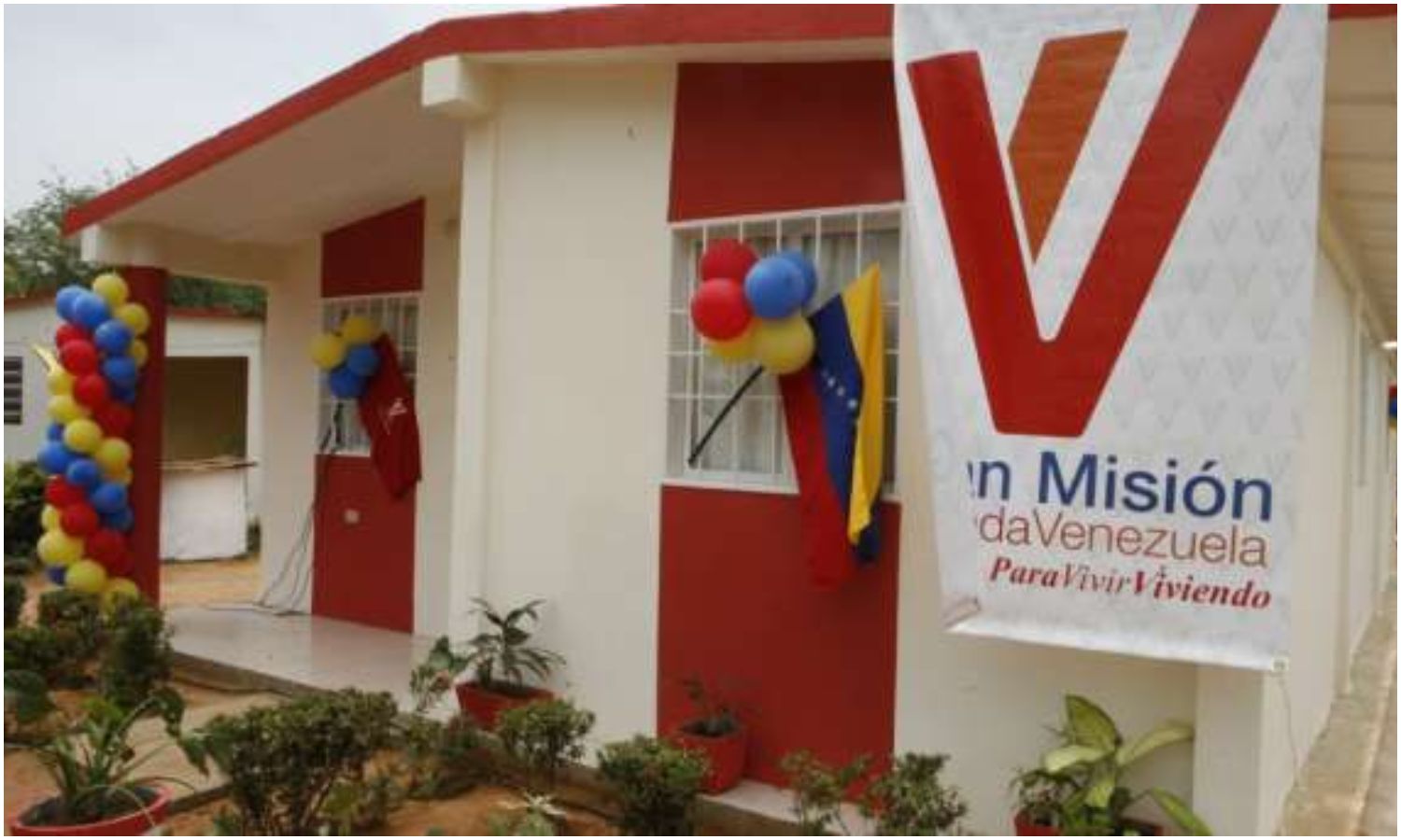 Delcy Rodríguez anuncia plan para culminar proyectos de la Misión Vivienda con fondos del FMI
