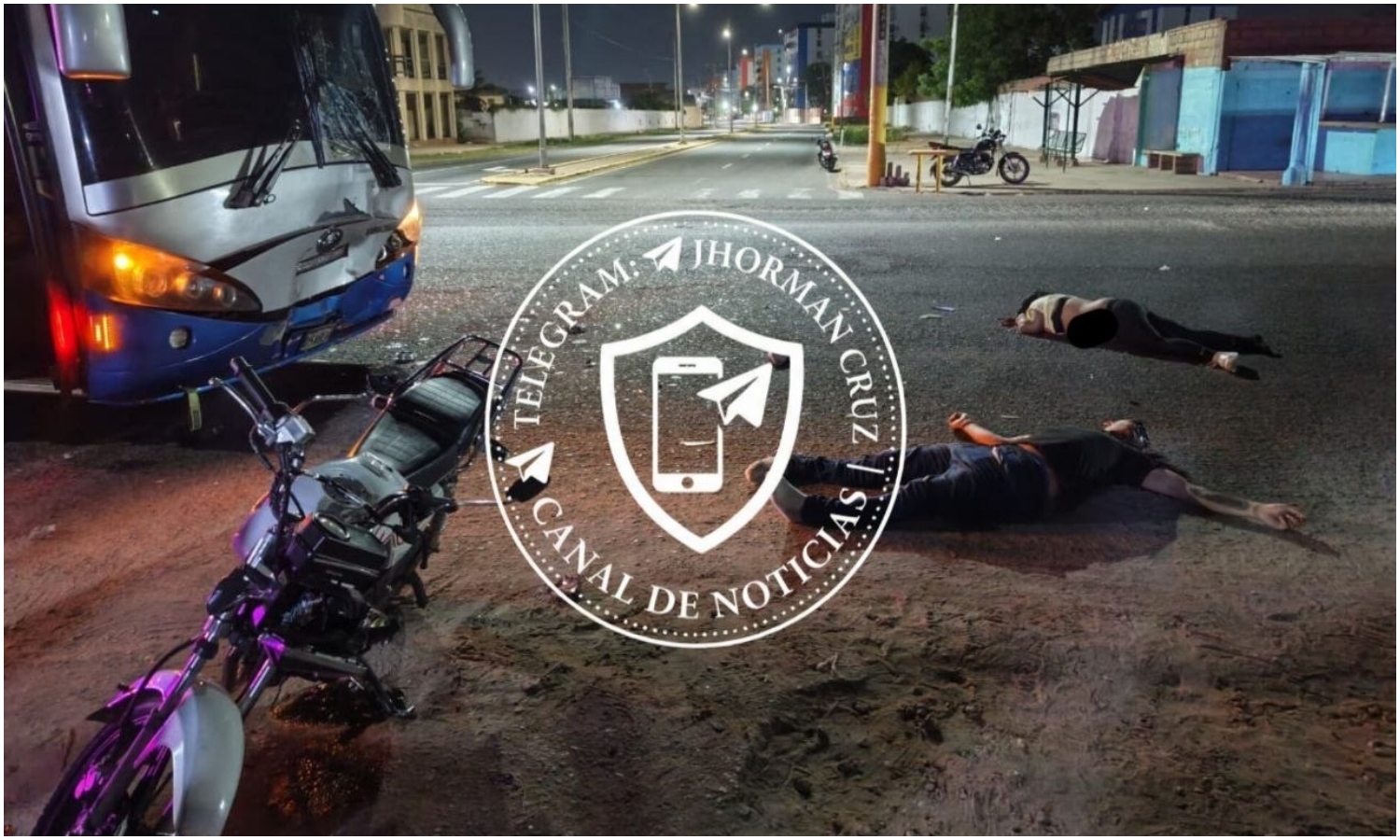 Mueren dos personas tras impactar su motocicleta contra un autobús en San Francisco