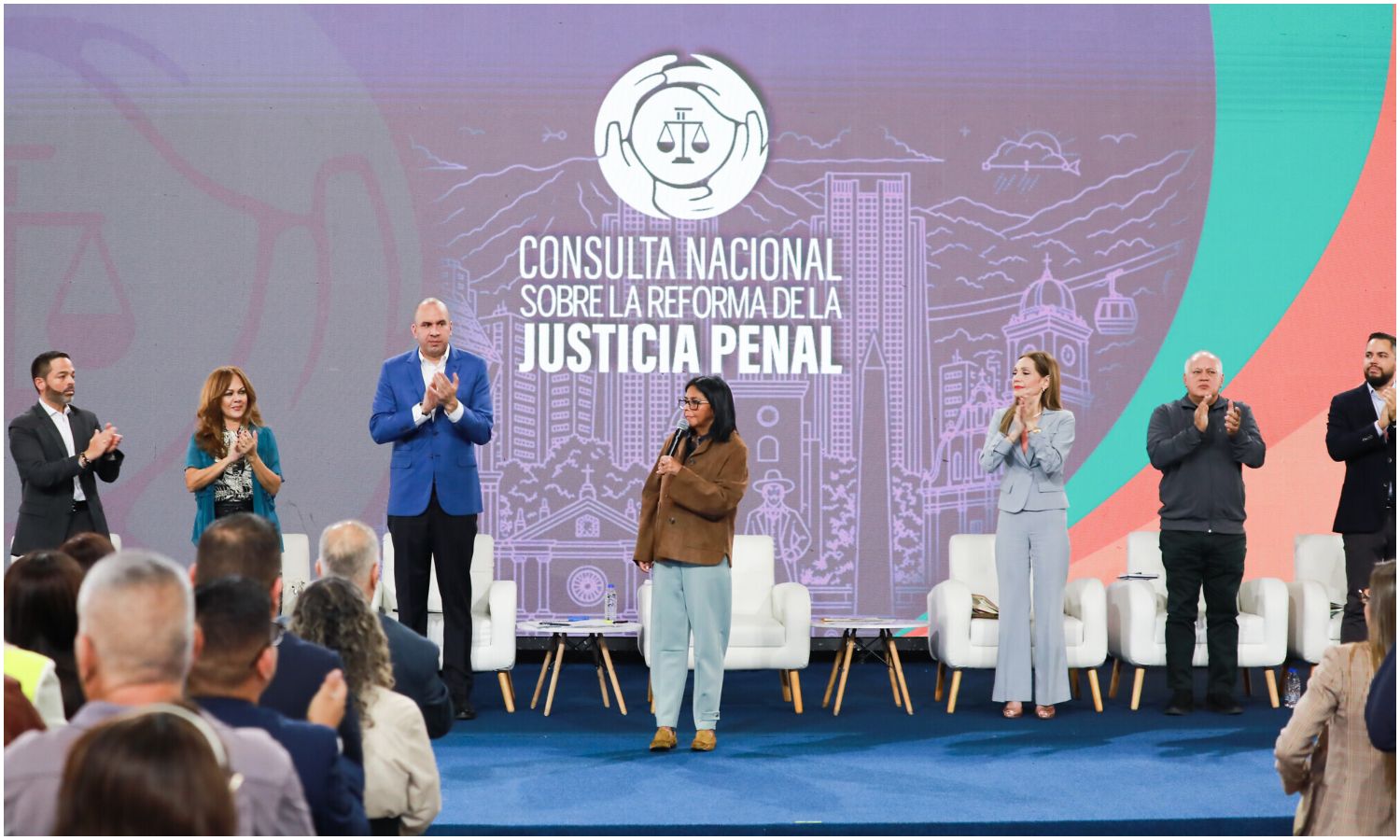 Gobierno crea la plataforma “0800 Extorsión” para denunciar actos de corrupción de cuerpos de seguridad