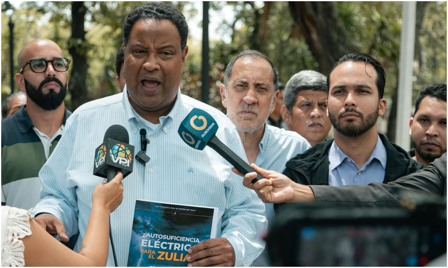 Rafael Ramírez Colina pide respuestas ante la Defensoría del Pueblo por los prolongados apagones en Zulia