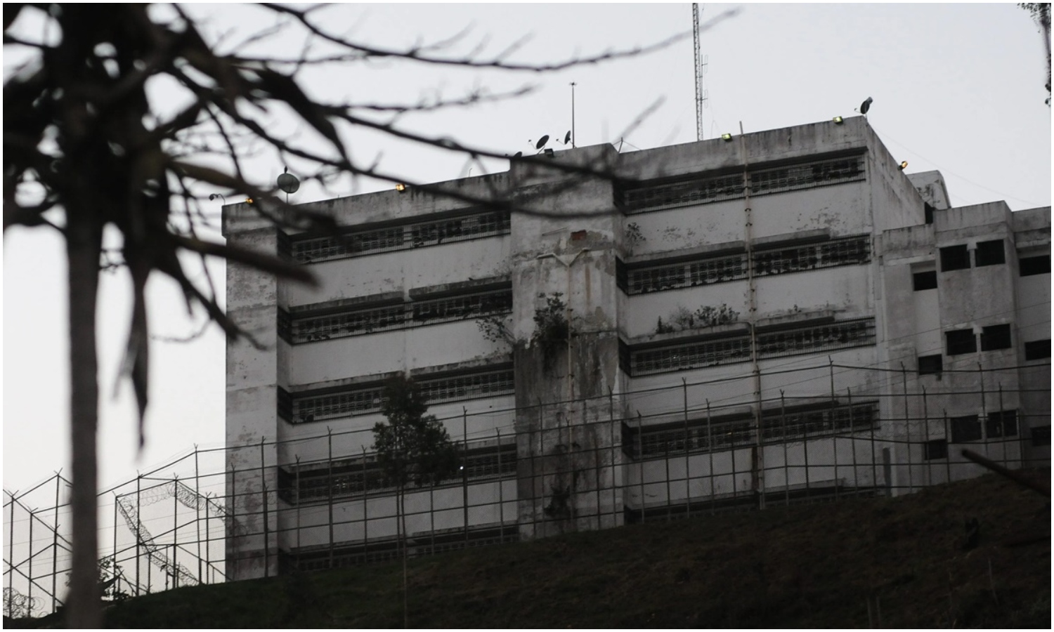 Excarcelan a cinco militares considerados presos políticos que estaban en Ramo Verde
