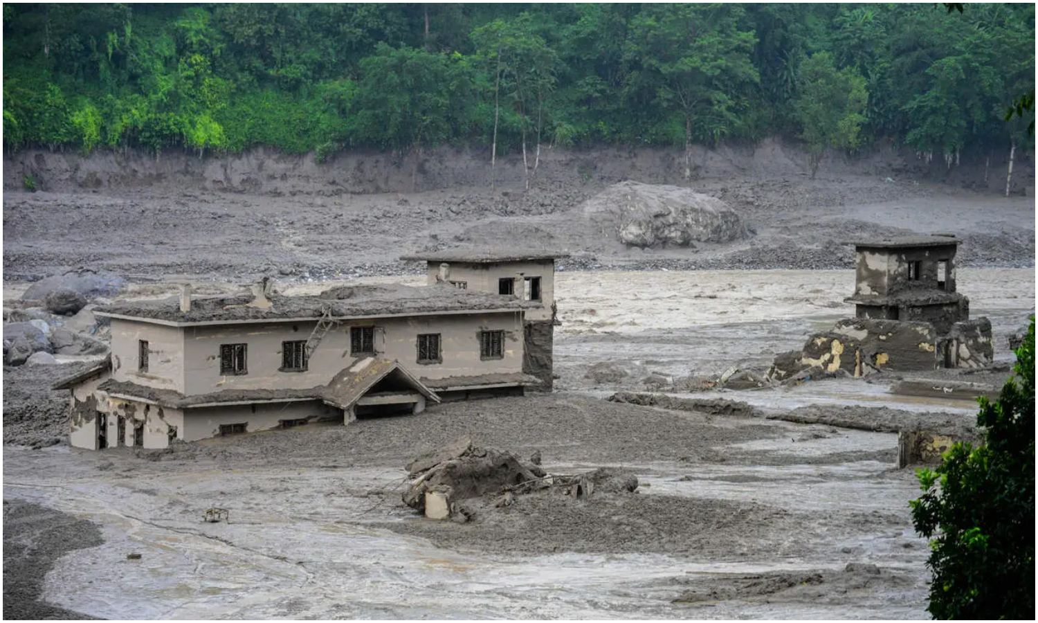 Inundaciones en Nepal dejan 469 muertos y casi mil desaparecidos