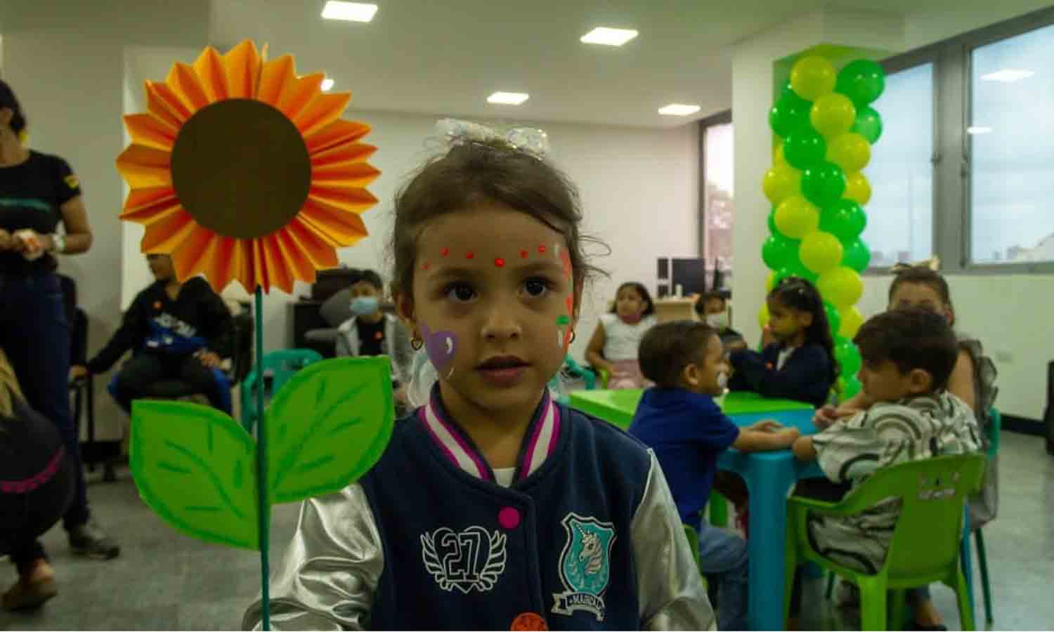 Escuela Creativa manualidades artes plásticas