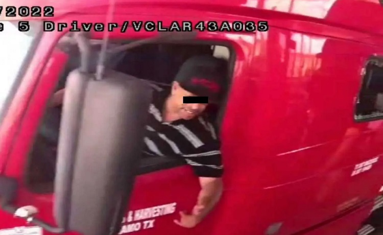 Chofer tráiler migrantes