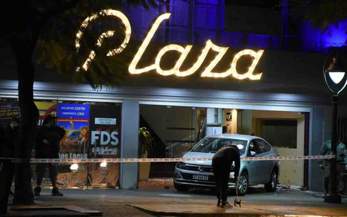 vehículo atropella personas mendoza argentina