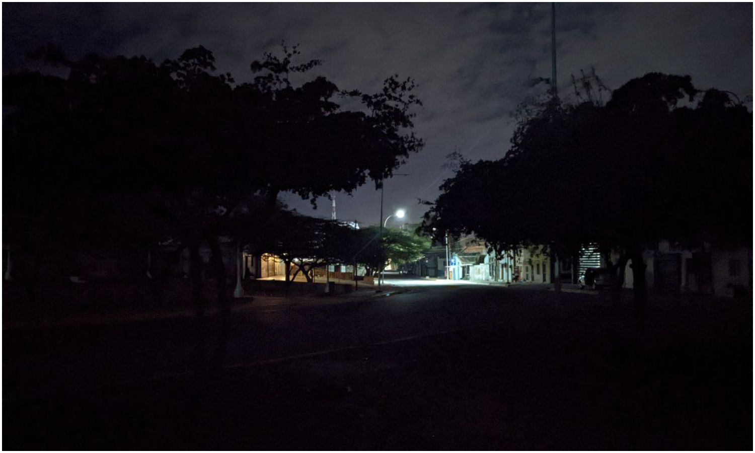 Unas 40 familias en San Jacinto llevan más de 48 horas sin electricidad