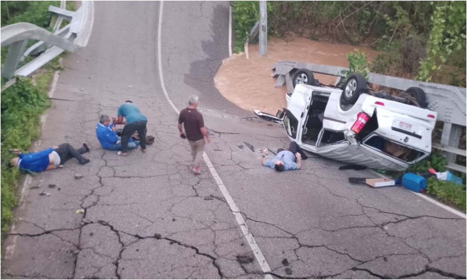Identifican a las víctimas del desplome del puente en la Falcón – Zulia