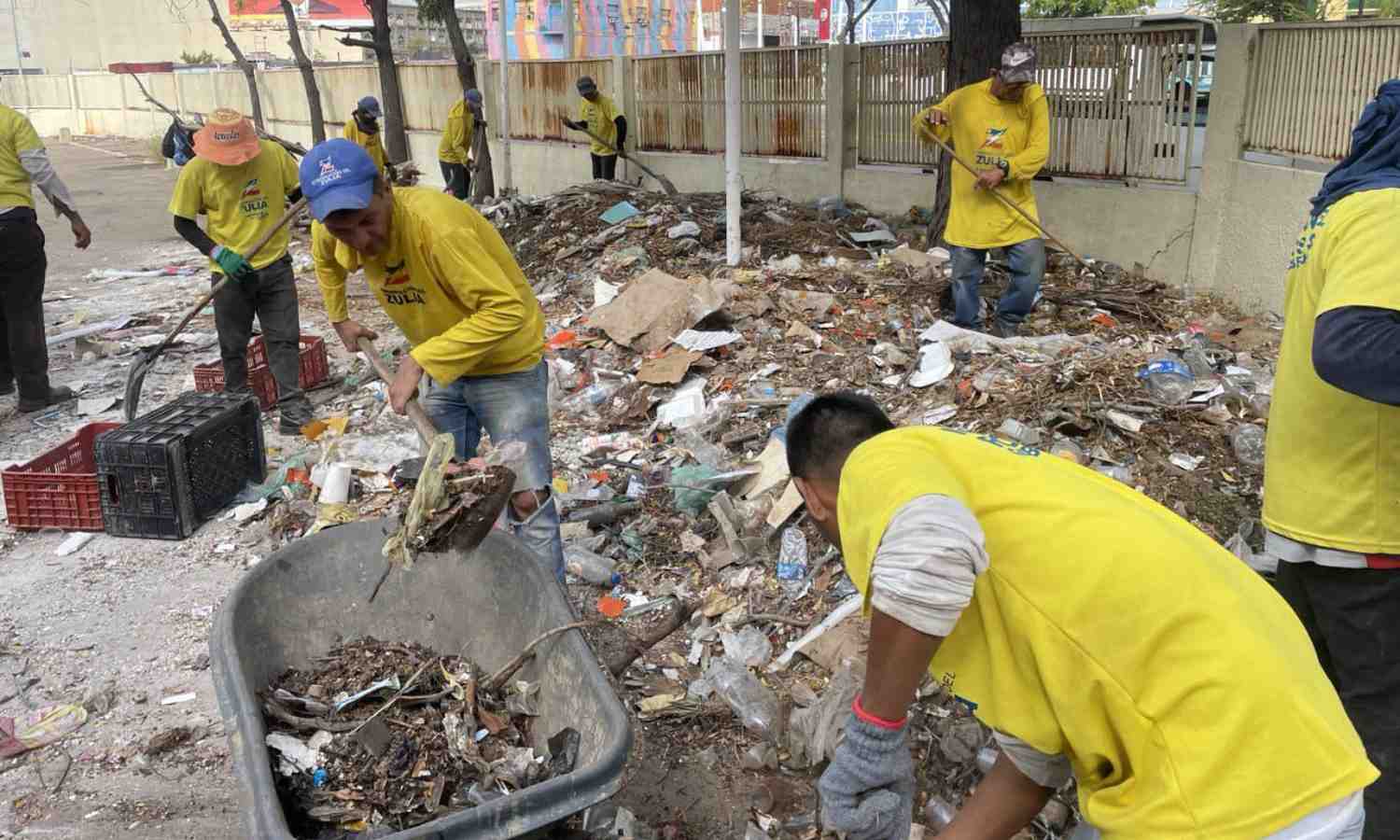 Gobernación del Zulia realiza limpieza general en sectores de Maracaibo con Plan de Respuesta Inmediata